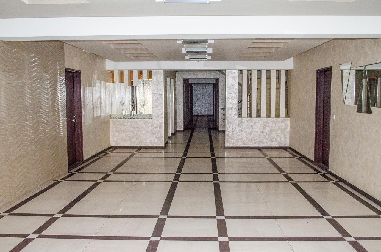 Plaza Apartament Oradea Exterior photo